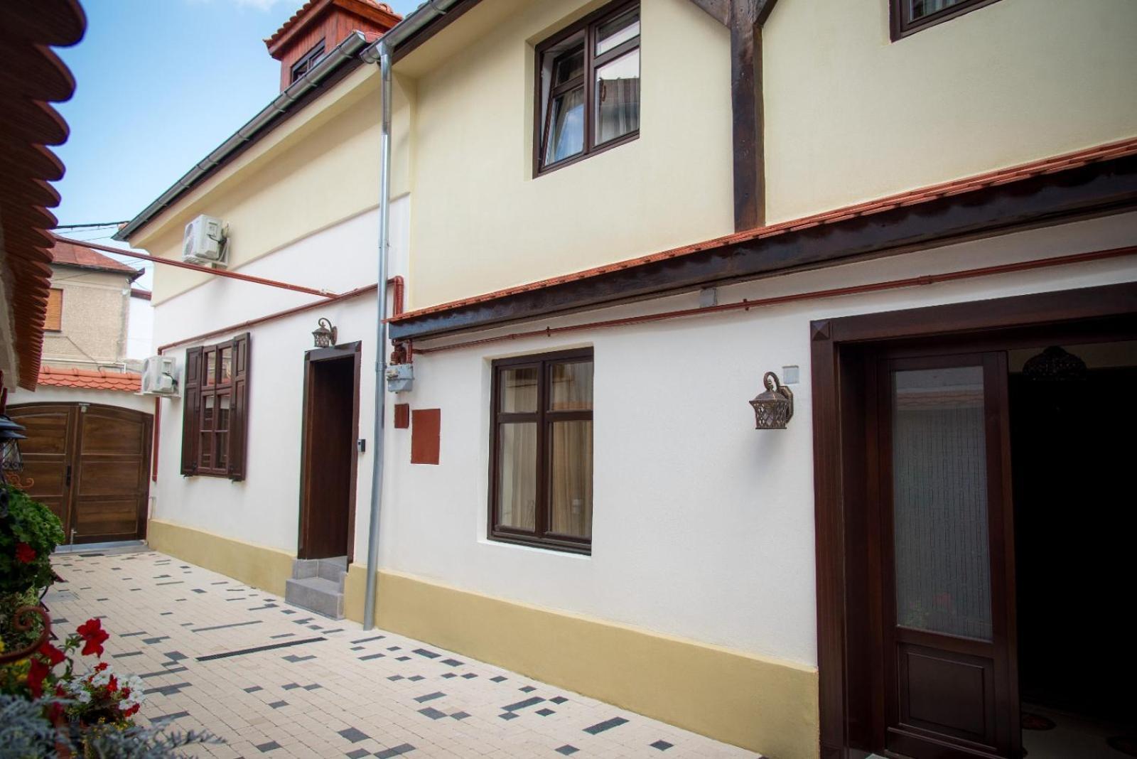 Cochet House Sibiu Apart otel Dış mekan fotoğraf